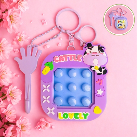 Móc Khóa bấm nút bàn tay màu tím bò sữa - Cao : 9.5cm , Rộng 8cm - Nặng 50gram - SKU : moc285h K75-T8-S7