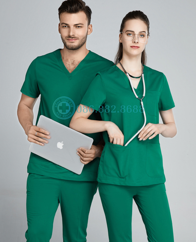 MÃ 09 - BỘ SCRUBS CỔ TIM MÀU XANH LÁ CAO CẤP