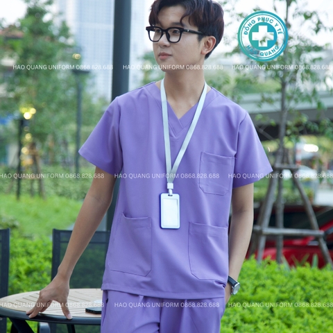 MÃ 01 - BỘ SCRUBS CỔ TIM MÀU TÍM CAO CẤP