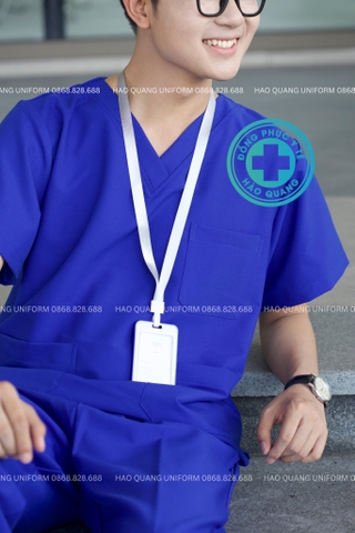 MÃ 03 - BỘ SCRUBS CỔ TIM MÀU XANH ĐOÀN CAO CẤP