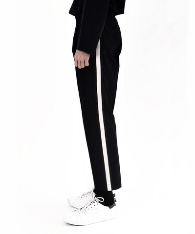 LINE PANTS (viền to)