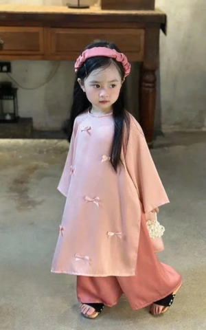 ÁO DÀI TƠ LỤA NGỌC TRAI CAO CẤP BÉ GÁI ADTK001