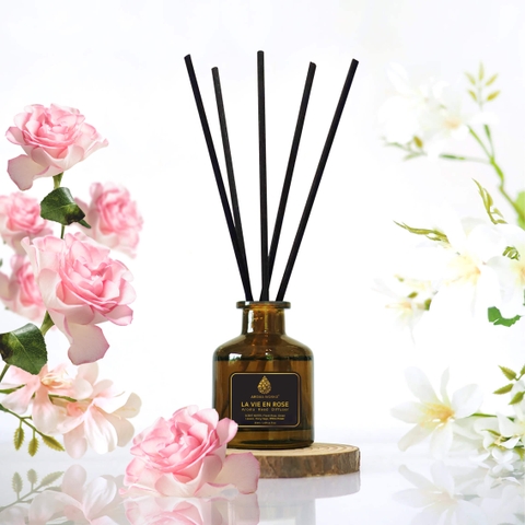 Bộ Tán Hương Que Mây Aroma Works Reed Diffuser 130ml - La Vie En Rose