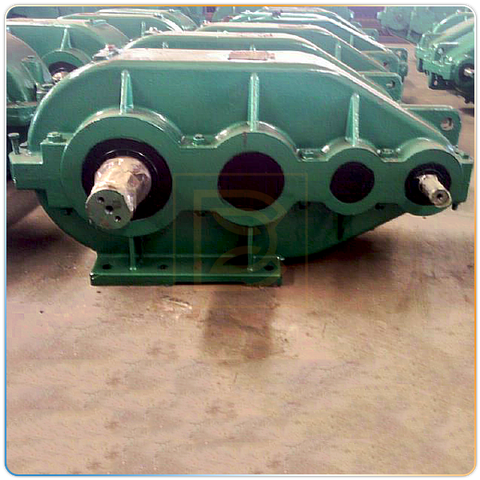 Hộp giảm tốc bánh răng trụ 3 cấp ZSC(L) - Tailong