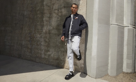 Nike Victori One - Full Đen Chữ Trắng