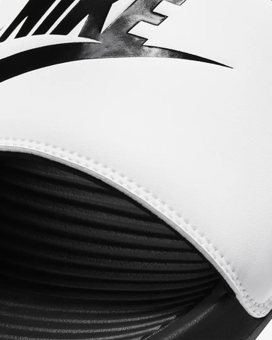 Nike Victori One - Đế Đen /Quai Trắng /Chữ Đen