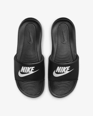 Nike Victori One - Full Đen Chữ Trắng