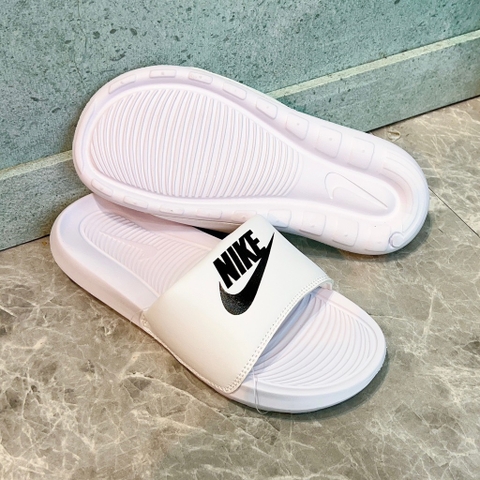 Nike Vic One - Full Trắng Chữ Đen