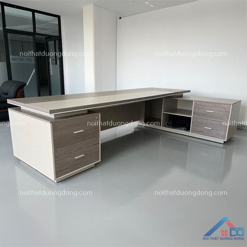 Bàn giám đốc - GĐ 99