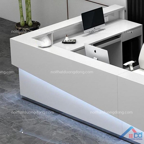 Quầy lễ tân hình chữ U - LT 24