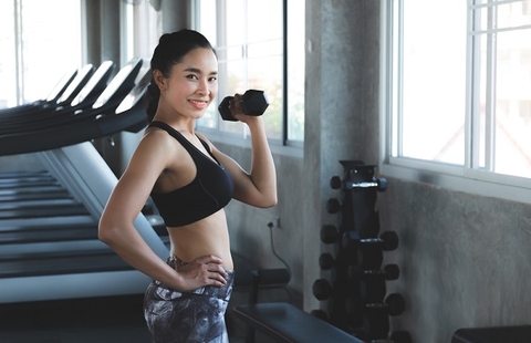 Tập tạ có giảm cân được không?