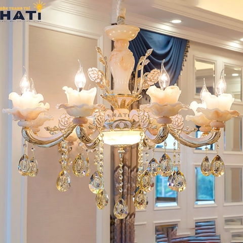 Mua đèn chùm châu Âu ở đâu chính hãng tại TP.HCM?