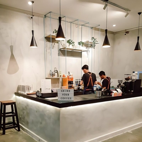 Thi Công Đèn Quán Cafe: Dự Toán Chi Phí Và Thời Gian Hoàn Thiện Thực Tế