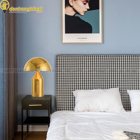 Đèn bàn hiện đại Elia