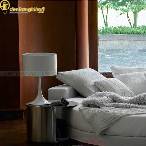 Đèn bàn hiện đại Uriel