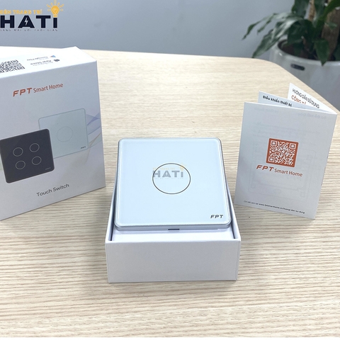 cong-tac-cam-ung-thong-minh-fpt-smart-home-athena-vuong-mau-tran-1-nut-2