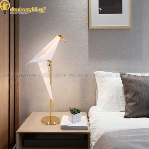 Đèn bàn hiện đại chim hạc