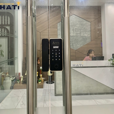 Khóa vân tay cửa kính  Giovani GSL-X271G