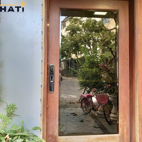 Khóa vân tay cửa gỗ Giovani GSL-231B