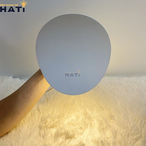 Đèn tường ngoài trời hiện đại Shape màu trắng