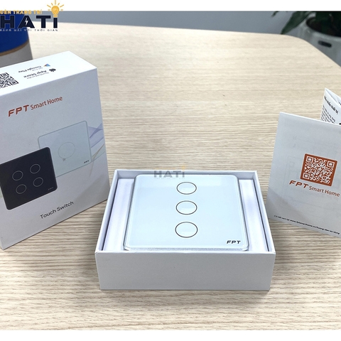 cong-tac-cam-ung-thong-minh-fpt-smart-home-athena-vuong-mau-trang-3nut-4