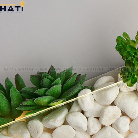Đèn tường led sỏi đá và cây khung trắng