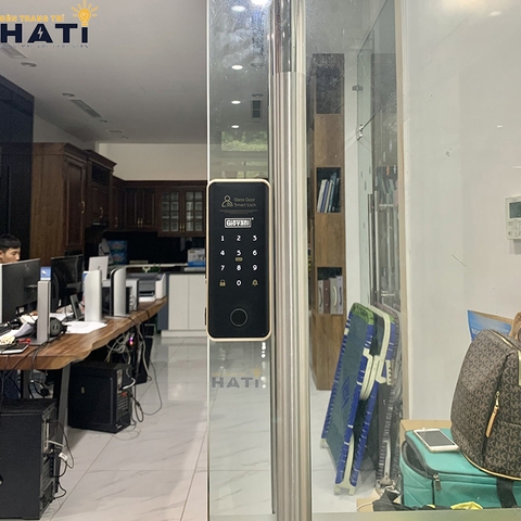 Khóa vân tay cửa kính  Giovani GSL-X271G