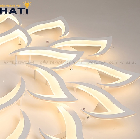 Đèn ốp trần led hình lưỡi rìu 18 cánh