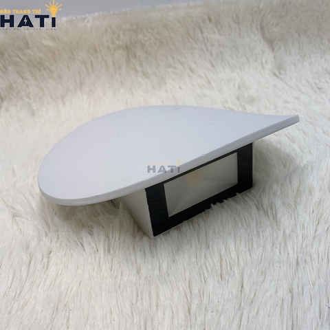 Đèn tường ngoài trời hiện đại Shape màu trắng