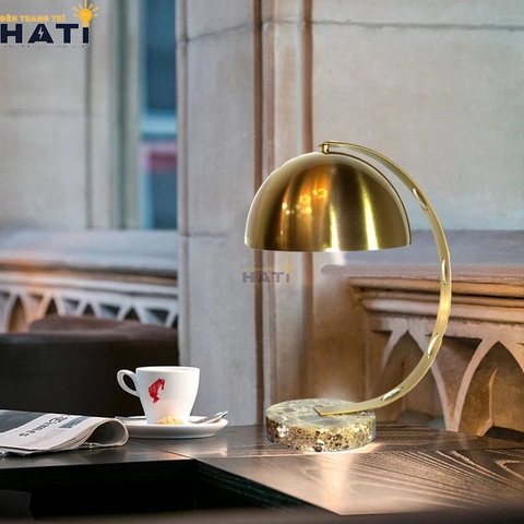 Đèn bàn hiện đại Ariade - BHD040