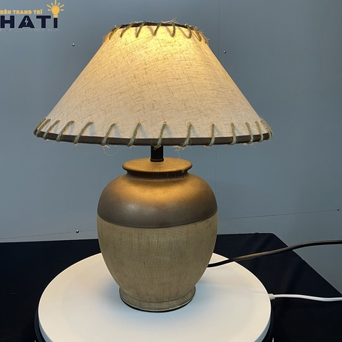 Đèn bàn tân cổ điển Abigail BTCD44-hati-1