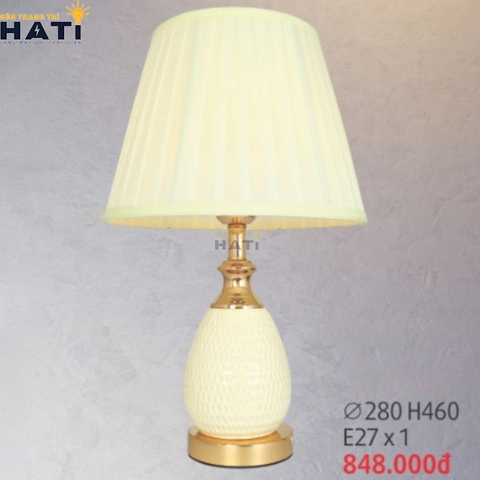 Đèn bàn tân cổ điển Diora