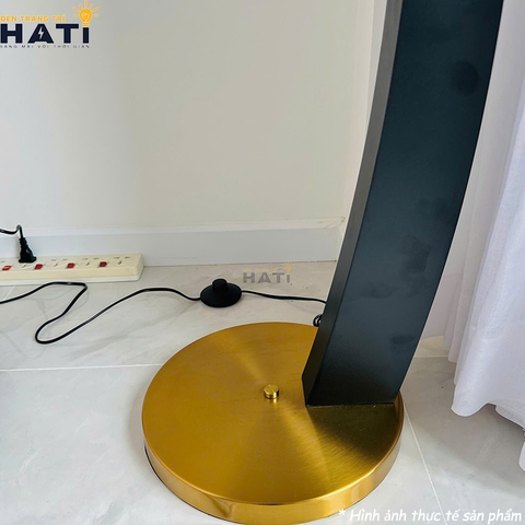 Đèn cây hiện đại Nomi - DHD009