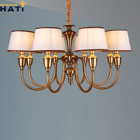 Cận cảnh chất liệu kim loại và chao vải đèn Chaparra
