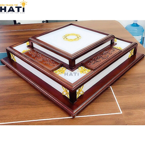 Đèn ốp gỗ Bris