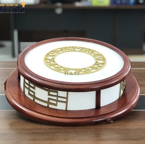 Đèn ốp gỗ Tromia