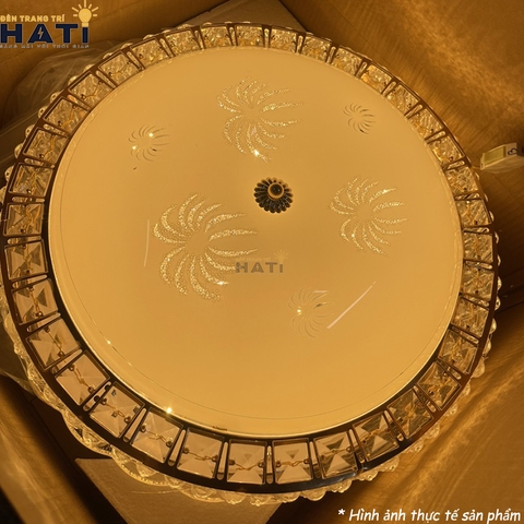 Đèn ốp trần bánh tiêu Vitor