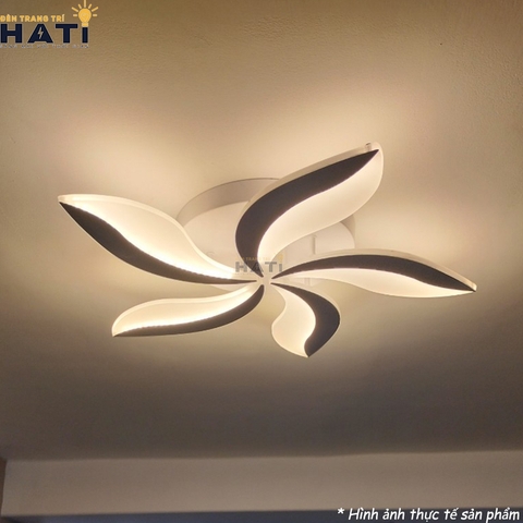 Đèn ốp trần led Akiko 5 cánh