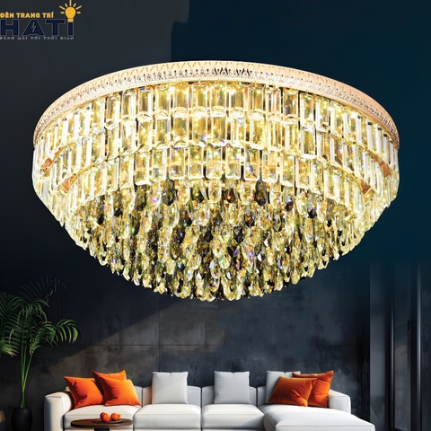 Đèn ốp trần pha lê tròn Bramwell nổi bật với kiểu dáng hiện đại, pha lê cao cấp tạo hiệu ứng ánh sáng lung linh, phù hợp lắp đặt cho phòng khách, phòng ngủ hoặc căn hộ sang trọng.