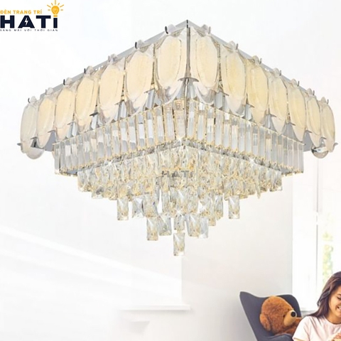Đèn ốp trần pha lê vuông Barty