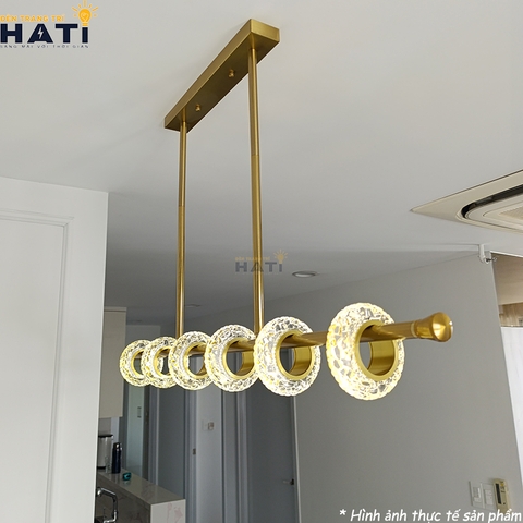 Đèn thả LED Nivia chất liệu kim loại và pha lê