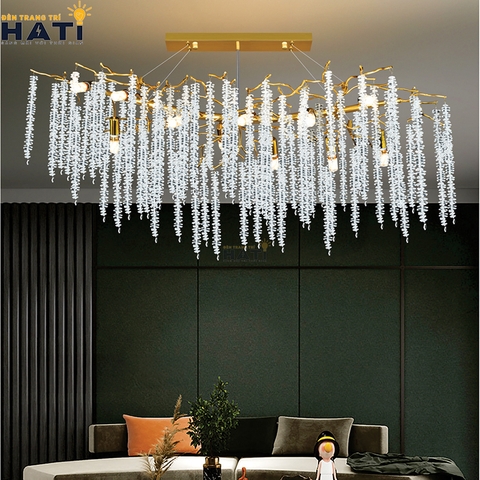 Với thiết kế sang trọng cùng các dải pha lê tinh xảo, đèn thả pha lê Tunlus giúp không gian căn hộ, nhà phố và biệt thự trở nên nổi bật và đẳng cấp hơn.