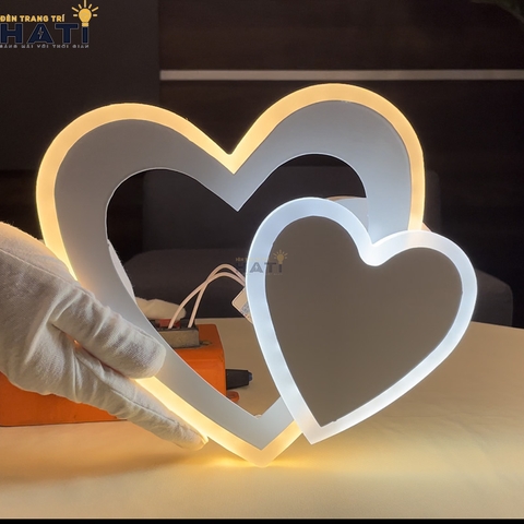Đèn tường led trái tim Tiary