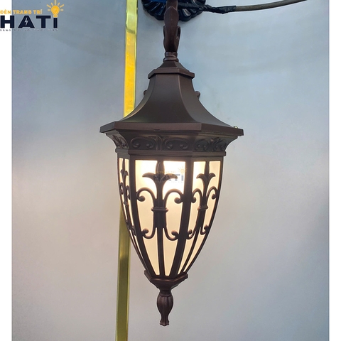 Đèn tường ngoài trời cổ điển Attic