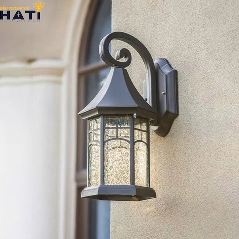 Đèn tường ngoài trời cổ điển Semi