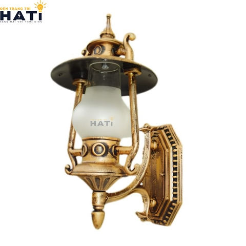 Đèn tường ngoài trời cổ điển Silass