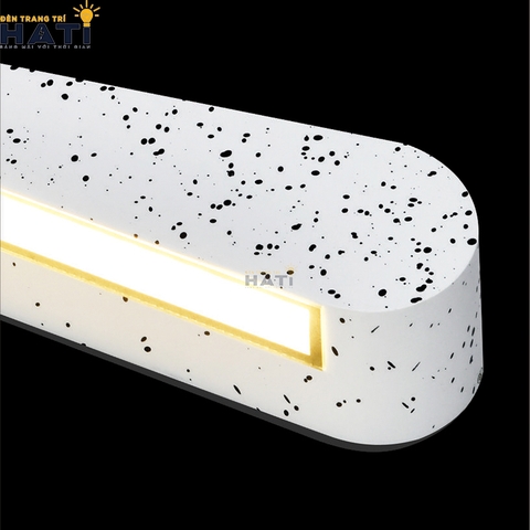 Đèn tường ngoài trời hiện đại Delyx sở hữu thiết kế hiện đại, tinh tế, phù hợp chiếu sáng mặt tiền, ban công và lối đi ngoài trời.