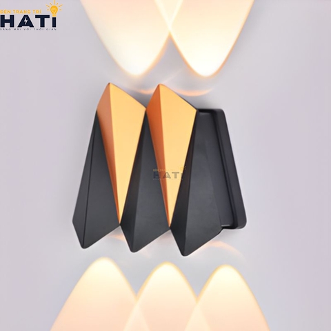 Đèn tường ngoài trời hiện đại Lyrex 5 bóng