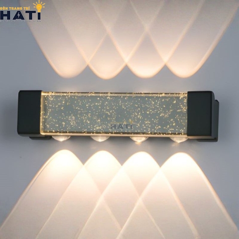 Đèn tường ngoài trời hiện đại Tyrex 8 bóng