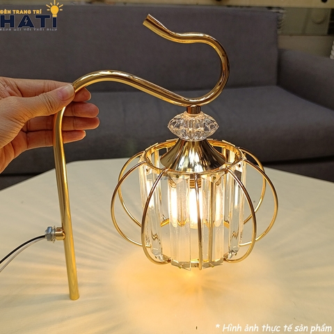 Đèn tường pha lê Kitio